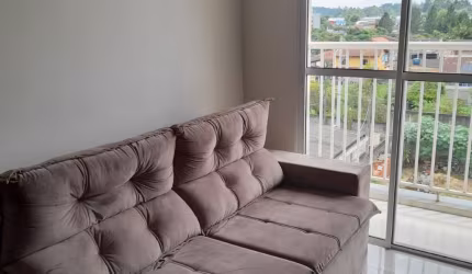 Lindo apartamento com movéis planejados, suite,  sacada e vaga de garagem.