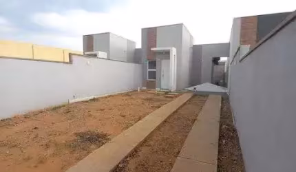 Casa para venda possui 65 metros quadrados com 2 quartos em Parque Geórgia - Cuiabá - MT