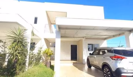 Casa de condomínio sobrado para venda possui 155 metros quadrados com 3 quartos