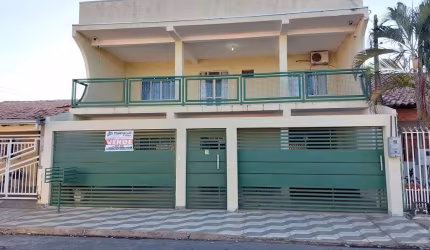 Sobrado com 4 quartos no Bairro CPA IV - Cuiabá-MT