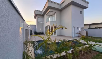 Sobrado no Florais do Valle com 429,04m², de área total, com 3 suítes.