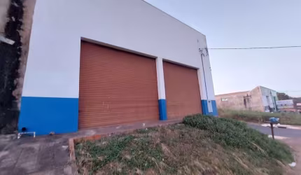 Galpão com terreno de 432 m² na Av. Filinto Muller - Várzea Grande - MT