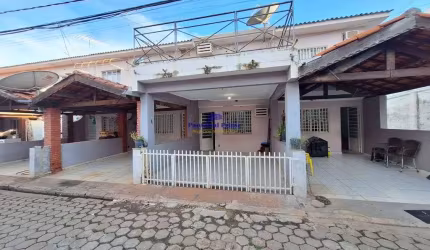 Sobrado mobiliado para venda no Bairro Jardim Shangri-lá em Cuiabá/MT