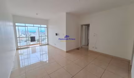 Apto no Ed. Eduardo IV  com 3 quartos sendo 1 suíte 102m² - Bosque da Saúde