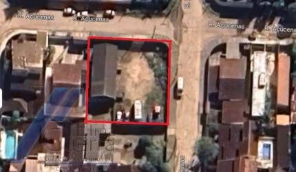 Ubatuba, Jardim Carolina - Terreno de esquina com 900m² de área total.