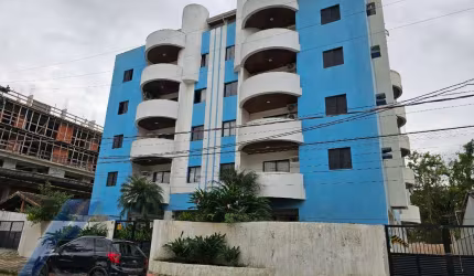 Ubatuba, Toninhas - Cobertura duplex próxima a praia com 03 dormitórios, sendo 01 suíte.