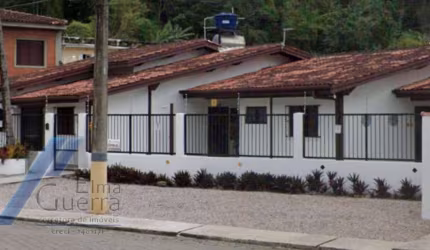 Ubatuba, Praia Grande - Exelente oportunidade de renda, à 500 metros do mar.