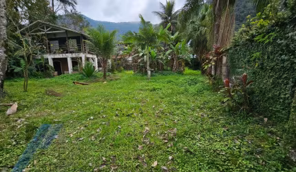 Ubatuba, Lazaro- Terreno aterrado e murado com 720 m2, documentação de escritura.