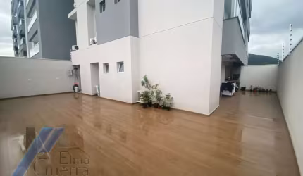 Ubatuba, centro, Apartamento GARDEN com 03 dormitórios sendo 01 suíte com área de lazer.
