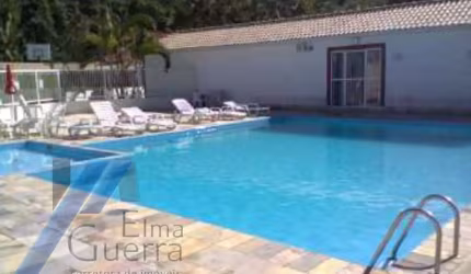 Ubatuba, Centro - Apartamento com 03 dormitórios, sendo 01 suíte e area de lazer.
