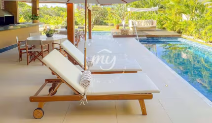 Praia do Forte| Casa Luxuosa 448 m²| 5 Suítes| 5 Vagas| A 100 m das Piscinas Naturais