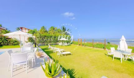 Itacimirim| Village térreo 90m2| 3/4, sendo 2 suítes| Cond. Frente Mar e Pé na Areia