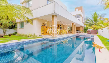 Guarajuba| Casa 380m²| 5 Suítes| 4 Vagas| Piscina| Área Gourmet Churrasqueira| Paraíso dos Lagos