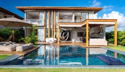 Praia do Forte| Casa Duplex com 570m²| Mobiliada| 5 Suítes| 4 Vagas|