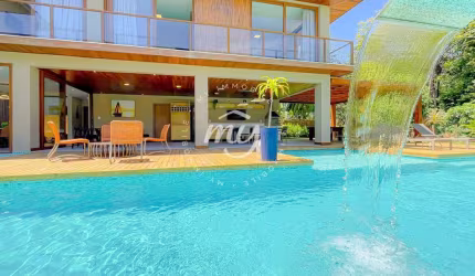 Praia do Forte| Praia Bella| Casa Duplex 469m²| 6 Suítes| 5 Vagas| Mobiliada| APP Fundo