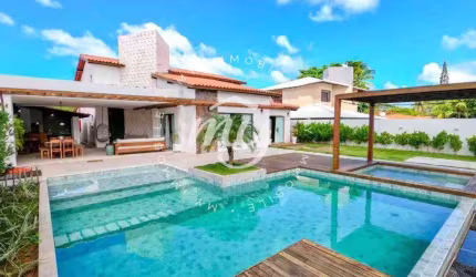 Guarajuba| Casa Duplex| 260m²| a 150m da Praia| 6 Dormitórios| Piscina e Area Gourmet