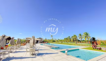 Imbassaí| Village Duplex 167m²| com Jacuzzi| Mobiliado| 2 Suítes| 2 Vagas