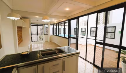 Cobertura com 2 dormitórios para alugar, 126 m² por R$ 4.700/mês - Batel - Curitiba/PR