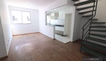 Oportunidade !! Apto Cobertura com terraço privativo de 110m² à venda por R$ 540.000 - Cristo Rei - Curitiba/PR