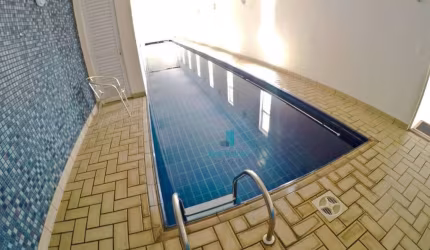 Sobrado com 3 dormitórios para alugar, 159 m² por R$ 5.000/mês - Uberaba - Curitiba/PR