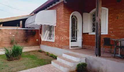Casa com 3 quartos à venda no Parque Cecap, Valinhos , 175 m2 por R$ 720.000