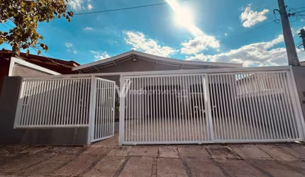 Casa com 3 quartos à venda na Rua Antônio Menito, 374, Jardim Campos Elíseos, Campinas, 184 m2 por R$ 850.000