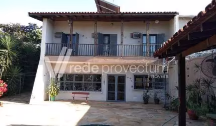 Casa com 4 quartos à venda na Avenida Doutor Júlio Soares de Arruda, 261, Parque São Quirino, Campinas, 438 m2 por R$ 970.000