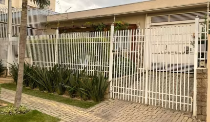 Casa com 3 quartos à venda na Rua Espanha, 74, Vila Rossi Borghi e Siqueira, Campinas, 150 m2 por R$ 750.000