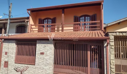 Casa com 3 quartos à venda na Rua Antônio Mokarzel, 49, Parque Residencial Vila União, Campinas, 178 m2 por R$ 590.000