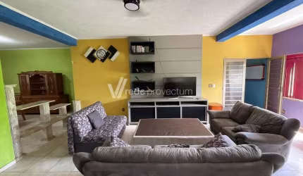 Casa com 4 quartos à venda no Jardim Carlos Lourenço, Campinas , 347 m2 por R$ 699.000