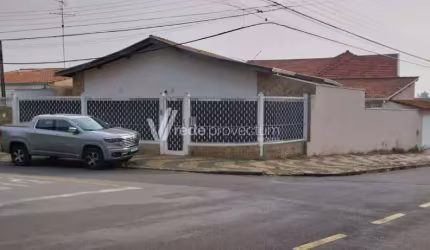 Casa com 3 quartos à venda na Francisco Moraes Júnior, 6, Jardim Leonor, Campinas, 221 m2 por R$ 650.000