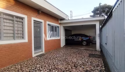 Casa com 3 quartos à venda na Rua Albuquerque Lins, 343, Jardim García, Campinas, 171 m2 por R$ 450.000