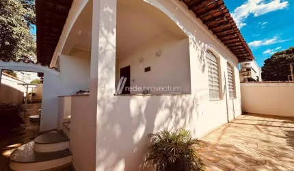 Casa com 3 quartos à venda na Rua Samuel Fragoso Coimbra, 211, Vila Nova Valinhos, Valinhos, 209 m2 por R$ 790.000