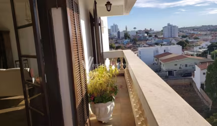 Apartamento com 4 quartos à venda na Rua Padre Donizetti Tavares de Lima, 426, Vila Santa Adélia, São João da Boa Vista, 168 m2 por R$ 800.000