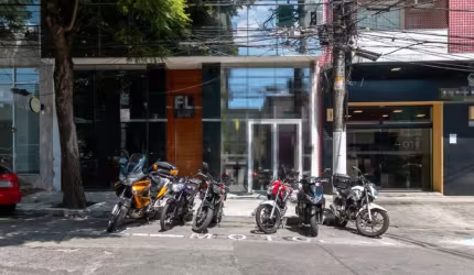 Prédio Comercial para Locação em São Paulo, TATUAPÉ
