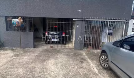 Casa com 3 quartos à venda na Rua Francisco Claudino Ferreira, Pinheirinho, Curitiba, 90 m2 por R$ 350.000