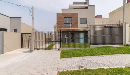 Casa com 3 quartos à venda na Rua Luiz Gallieri, 1, Uberaba, Curitiba, 110 m2 por R$ 649.000
