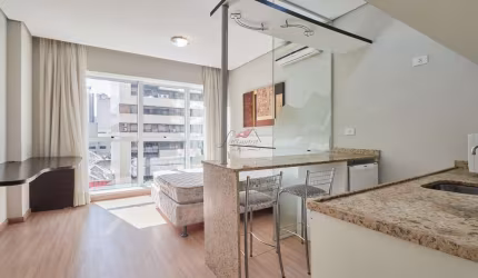 Apartamento com 1 quarto para alugar na Rua Visconde de Nacar, 1510, Centro, Curitiba, 30 m2 por R$ 1.500