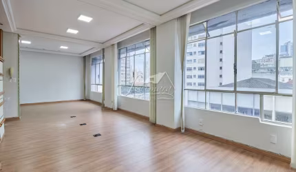 Sala comercial à venda na Alameda Doutor Muricy, 650, Centro, Curitiba, 38 m2 por R$ 130.000