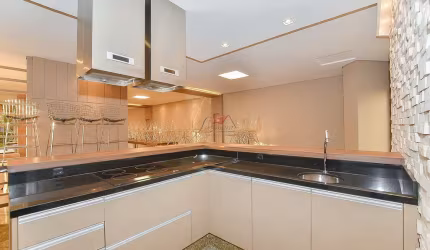 Apartamento com 4 quartos à venda na Avenida Visconde de Guarapuava, 5087, Batel, Curitiba, 302 m2 por R$ 2.500.000