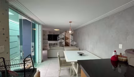 Sobrado na Vila Ipojuca com 3 quartos