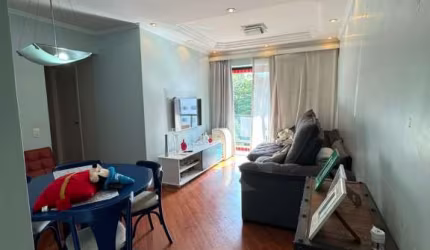 Apartamento em São Paulo, Vila São Francisco, contendo 75m2,  03 dormitórios sendo 01 suíte, sala ampla, sacada, piso laminado