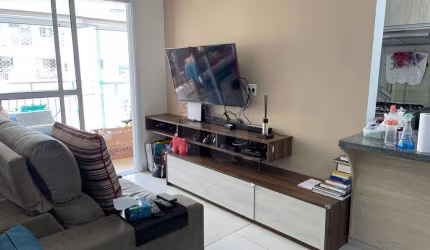 Apartamento no Jaguaré, São Paulo, 70m2, contendo 02 dormitórios sendo 01 suíte, piso frio, cozinha com armários, 02 banheiros, 02 vagas cobertas.
