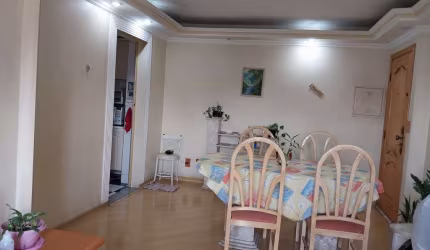 Apartamento em Osasco, 75m2 contendo 03 dormitórios sendo 01 suíte,  piso laminado, sacada virada para piscina, bate sol da tarde