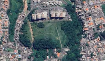 Área Terreno com 38.497.13 m² Excelente para Condomínio de Casas