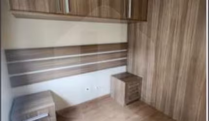 Lindo apartamento em Barueri, 57,30m2, 02 dormitórios com armários planejados,, suíte,  sala ampla, piso laminado, varanda, 02 banheiros, 02 vagas