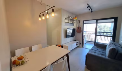 Apartamento em Osasco, 61m2, contendo 02 dormitórios sendo 01 suíte, sala ampla, piso frio, sacada com vidro, 02 banheiros, 01 vaga de garagem