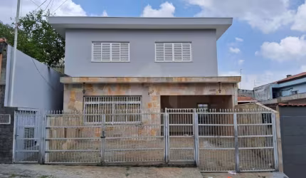 Casa Sobrado à Venda no Jardim Cipava em Osasco