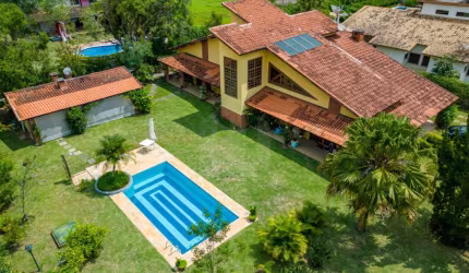CASA PARA LOCAÇÃO CONDOMÍNIO PARQUE DO CARMOS 406M² A/C 1.620M² DE TERRENO
