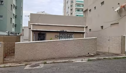 Casa à venda, 3 quartos, 2 vagas, Centro - Guarapari/ES